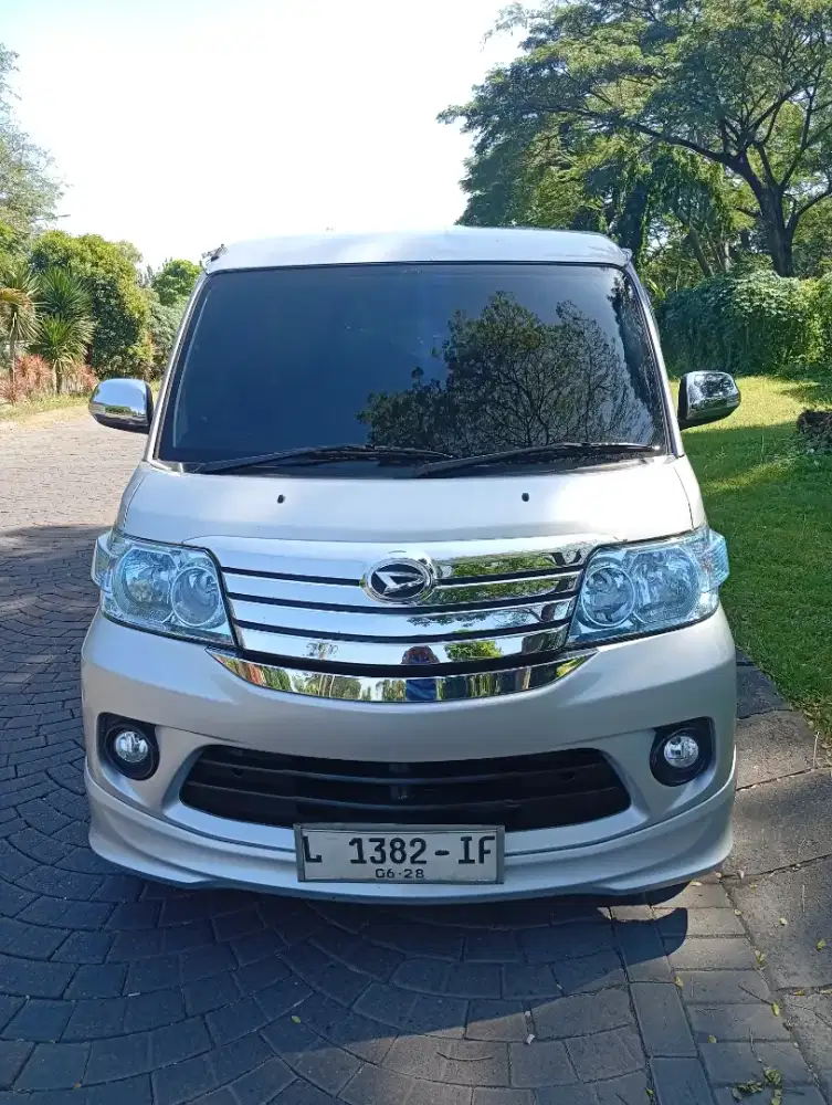 Daihatsu Luxio X manual 2018