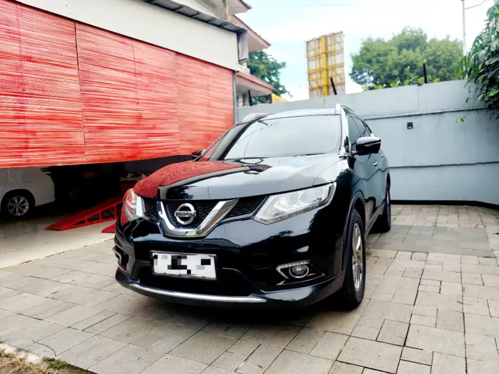 Nissan X-Trail 2.5 At 2014