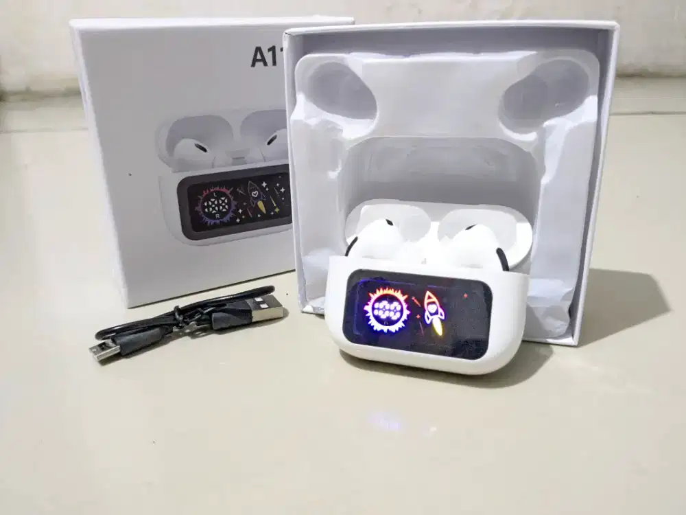 Headset Earphone TWS with Display