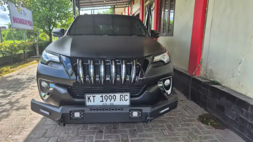 Di jual Fortuner VRZ Diesel 4x2 AT