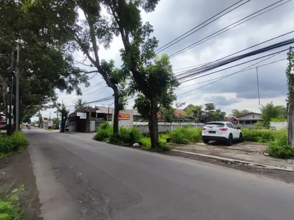 TANAH TEPI JL KABUPATEN TRIHANGGO DALAM RINGROAD! COCOK USAHA & GUDANG