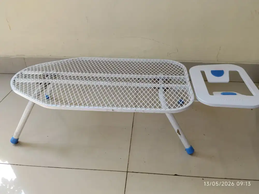 Meja setrika minimalis informa