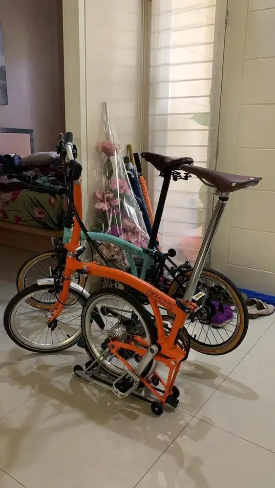 Brompton M6R orange