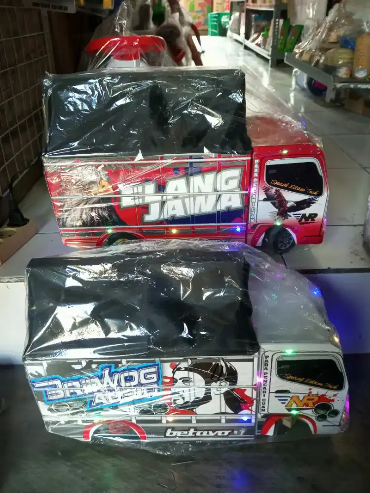 Mainan Anak Truk Oleng Kayu Besar
