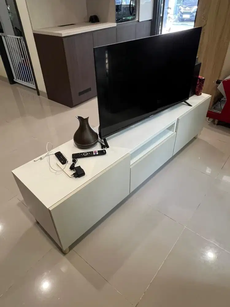 Cabinet TV Ikea P180 x L41 x T50