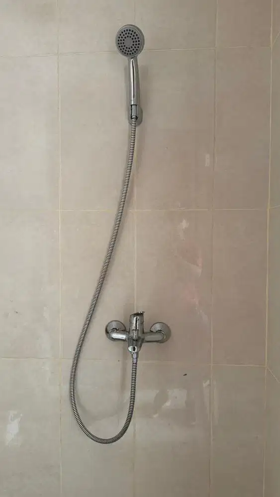 Shower Set Panas Dingin