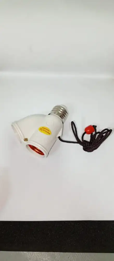 Fitting Lampu Tarik Cabang 2 Visalux