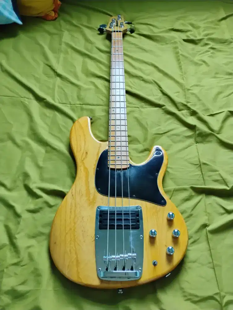 Ibanez bass ATK300 series