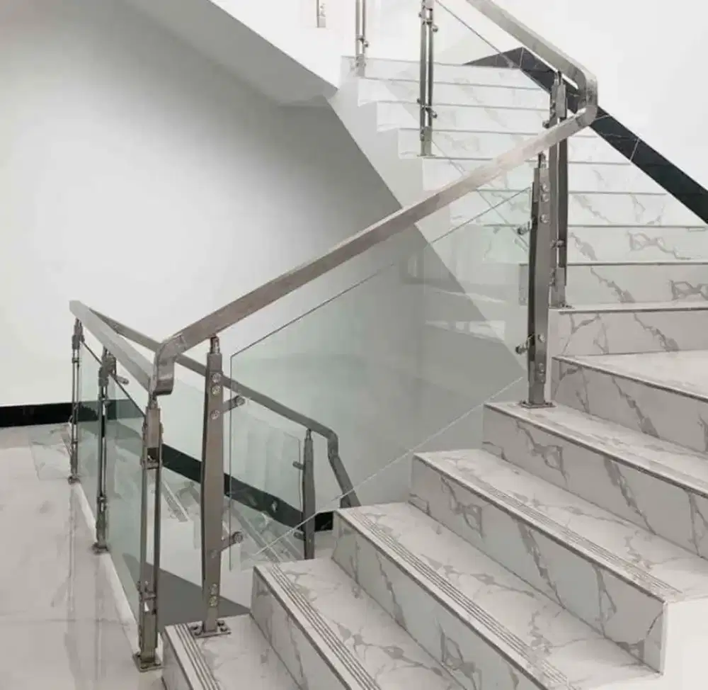 Reling tangga balkon stenlies kaca stell