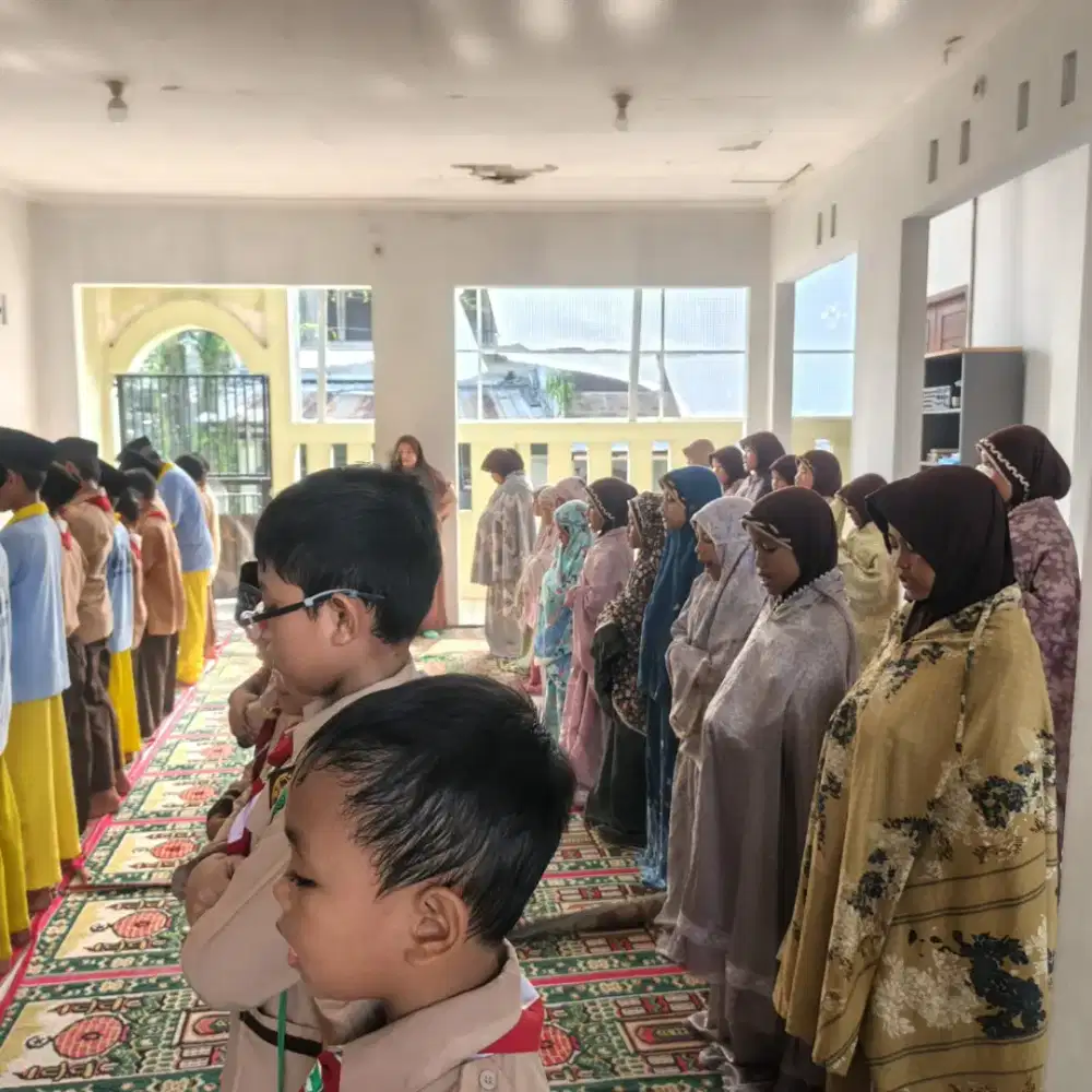Lowongan kepsek dan guru