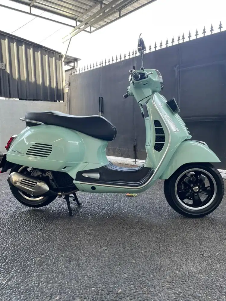 Vespa gts 2022 // bintang dewata motor //