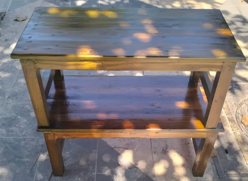 Meja lesehan jati belanda
