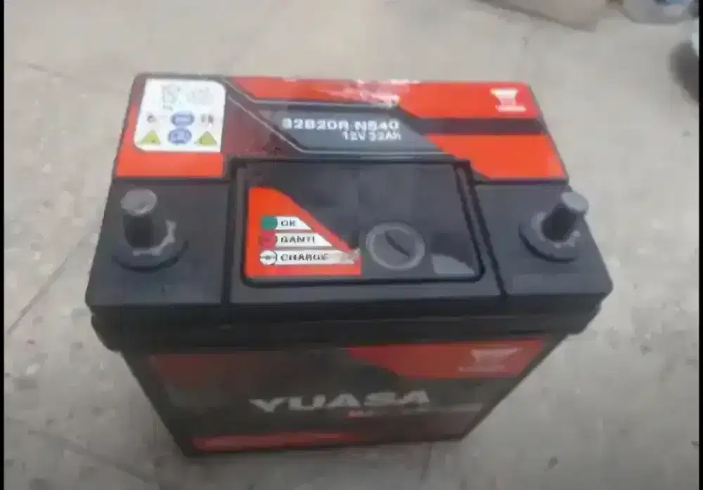 Aki Mobil yuasa 12V 32Ah