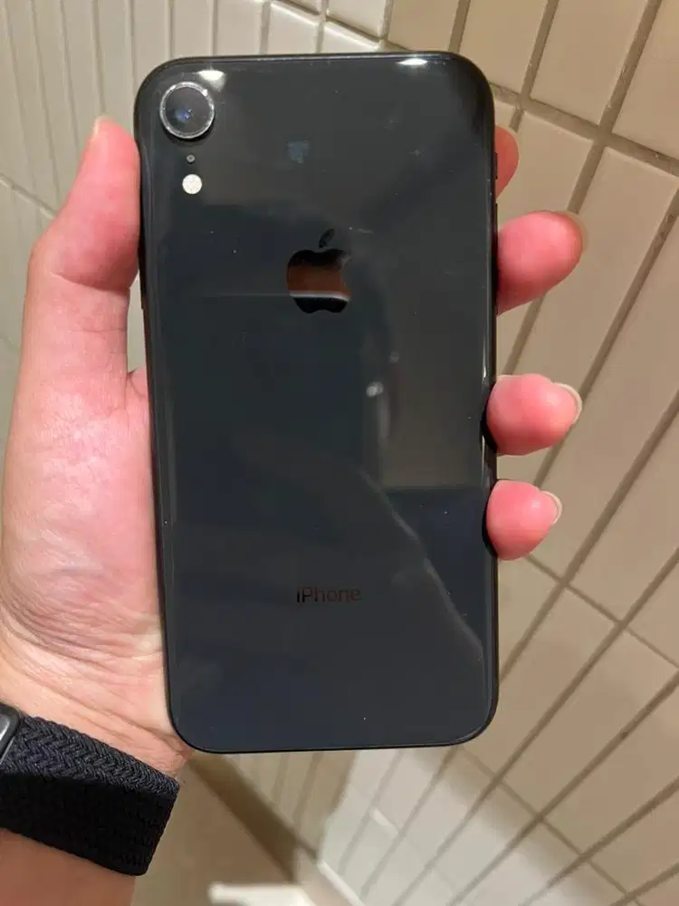 iPhone XR Black 256GB Sinyal Permanen