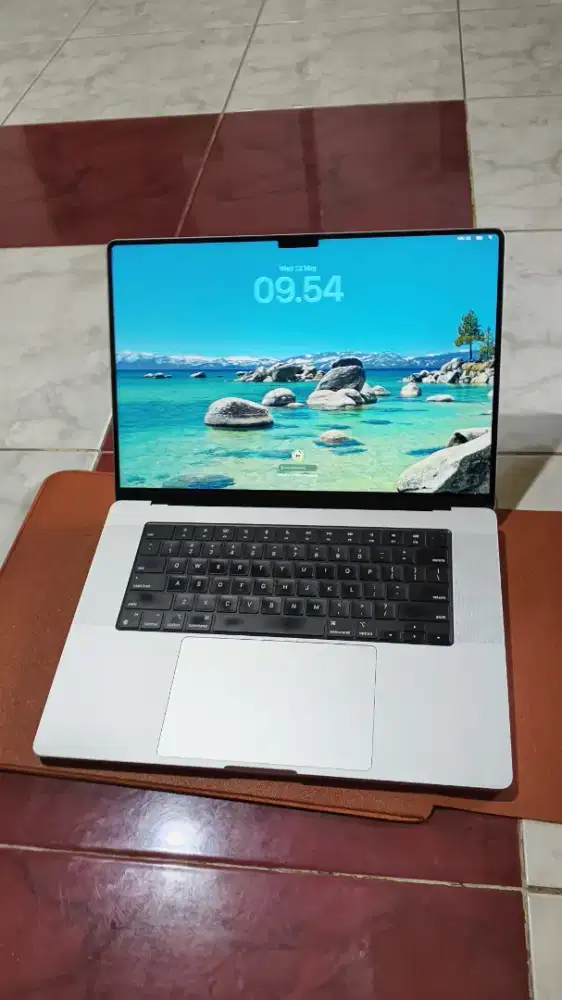 Macbook Pro Max 1TB/64GB 16 inch