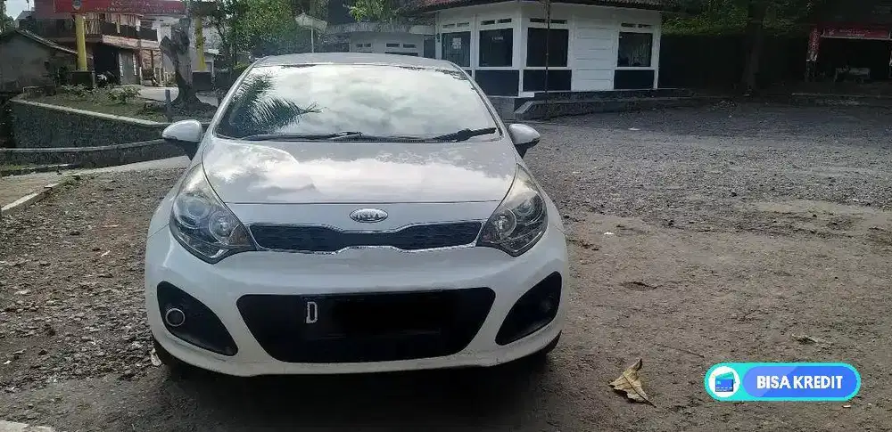 Kia Rio 2012 Bensin