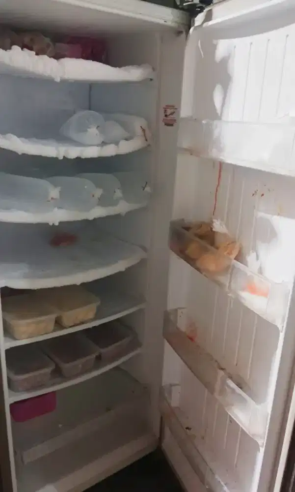 Freezer Kulkas Bekas Bagus