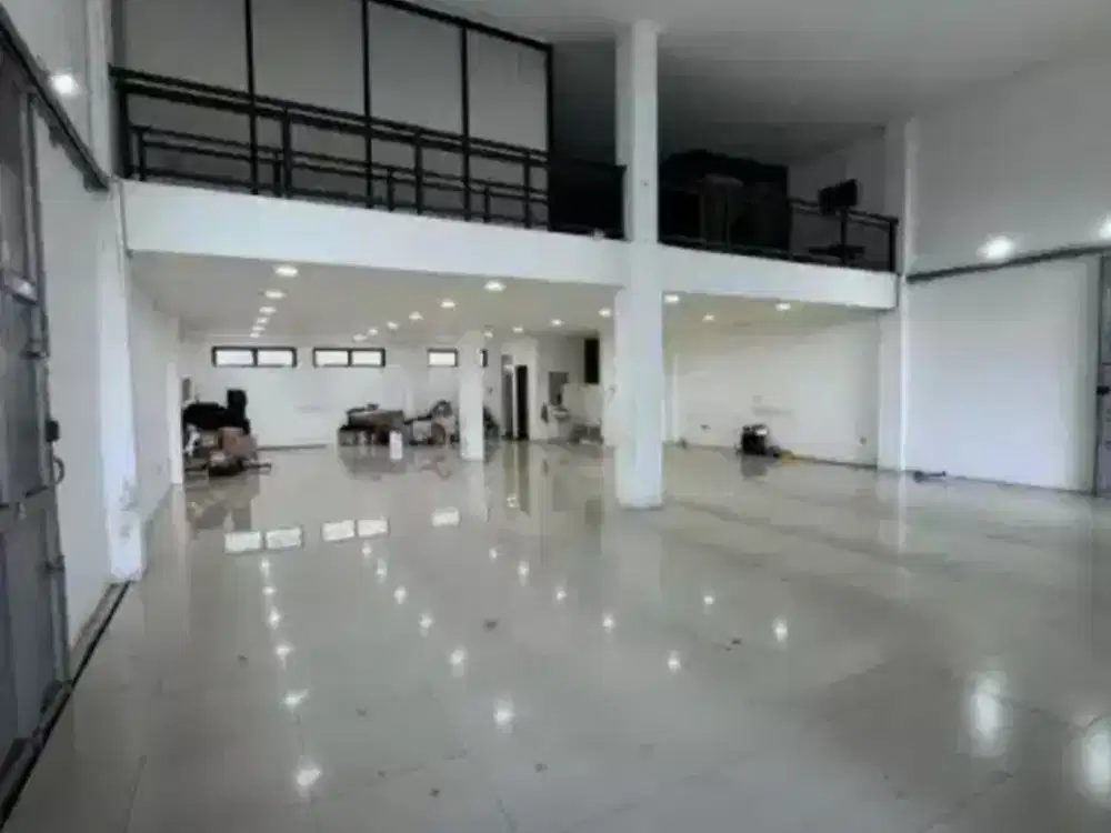 DISEWAKAN RUKO 2 LANTAI LOKASI STRATEGIS DI MAINROAD BKR BANDUNG