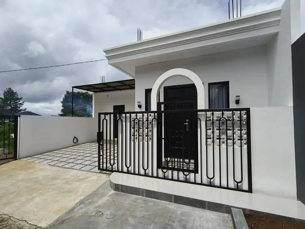 Dijual Rumah Baru Semi Furnish Design Cantik SetiaBudi Regency Bandung