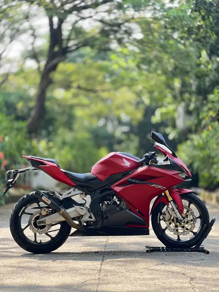 HONDA NEW CBR250RR NON ABS 2019 MERAH DOFF KM LOW LIKE NEW