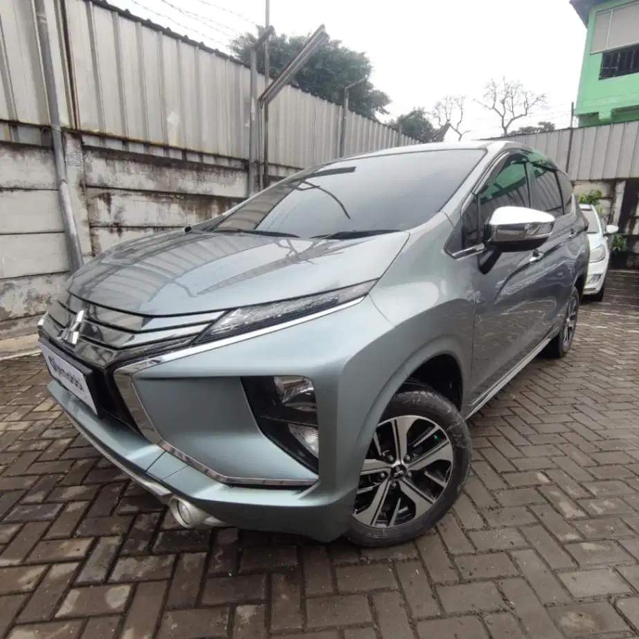 DP RENDAH Mitsubishi Xpander 1.5 Ultimate Bensin-AT 2018 TZWS