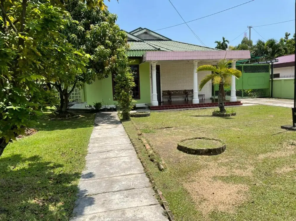DIJUAL RUMAH KAWASAN STRATEGIS LUAS DI PEKANBARU
