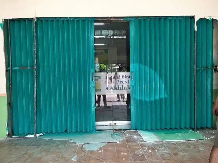 service rolling door terdekat
