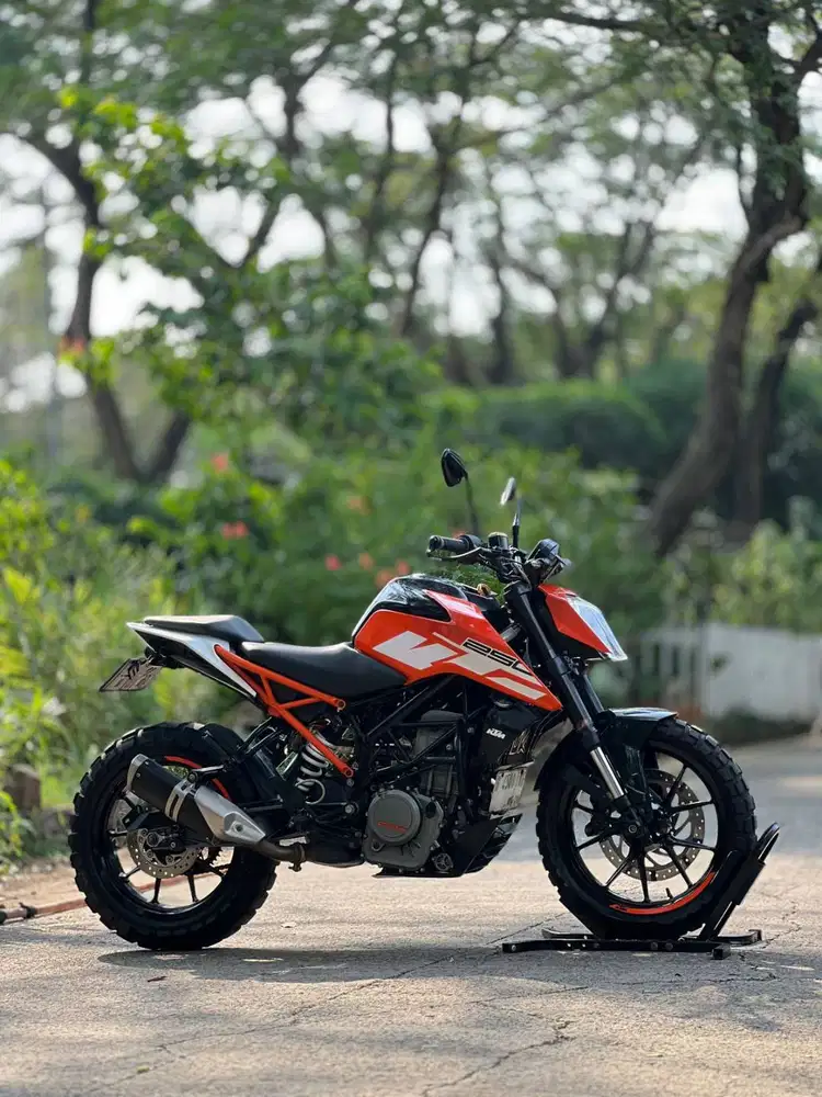 KTM DUKE 250 NON ABS 2017 ORANGE PAJAK PANJANG SIAP RIDING