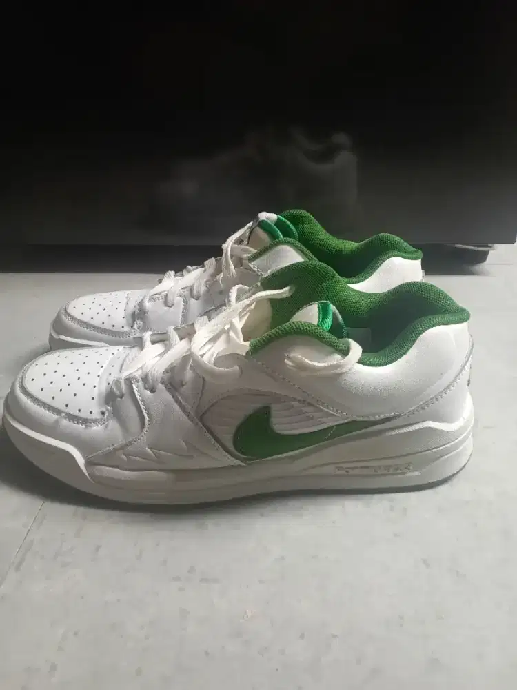 Sepatu nike Air