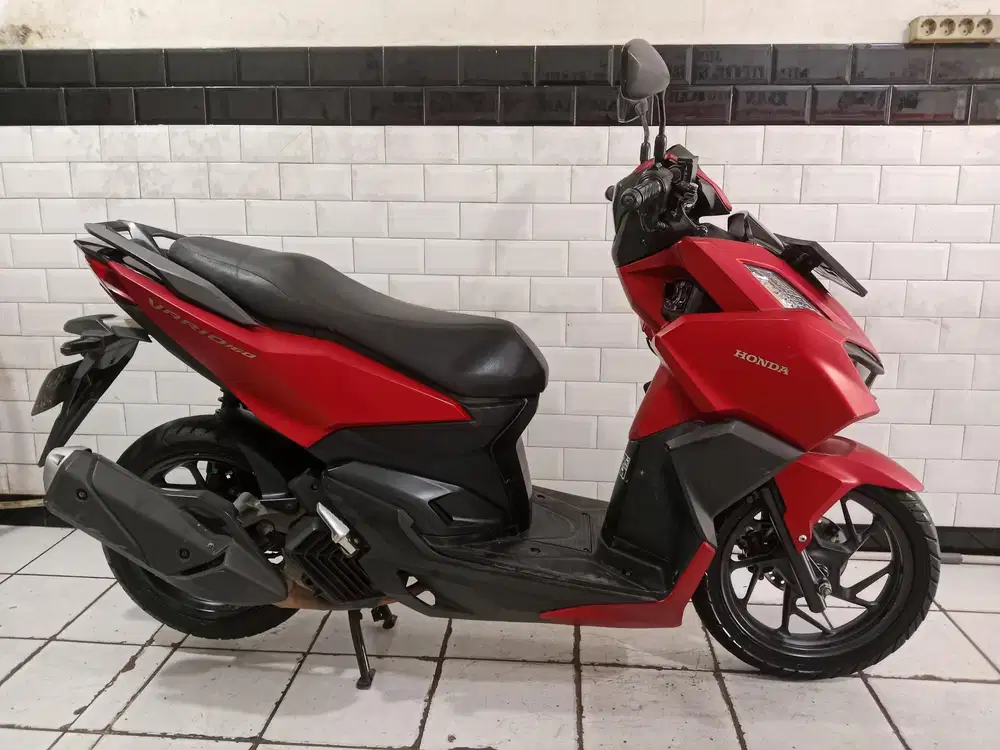 Honda vario 160 cbs tahun 2022 orisinil