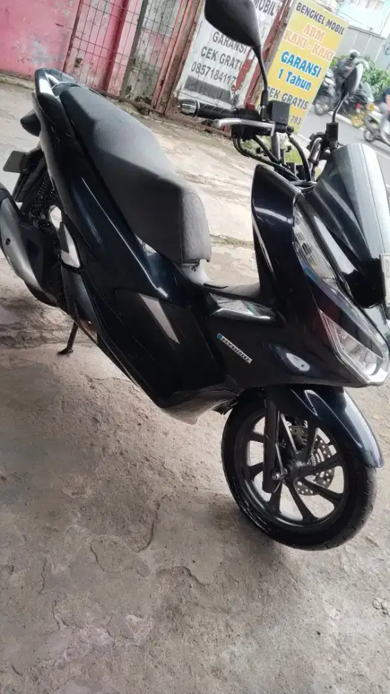 Jual PCX Hybrid thn 2019 ss Lengkap bisa nego.