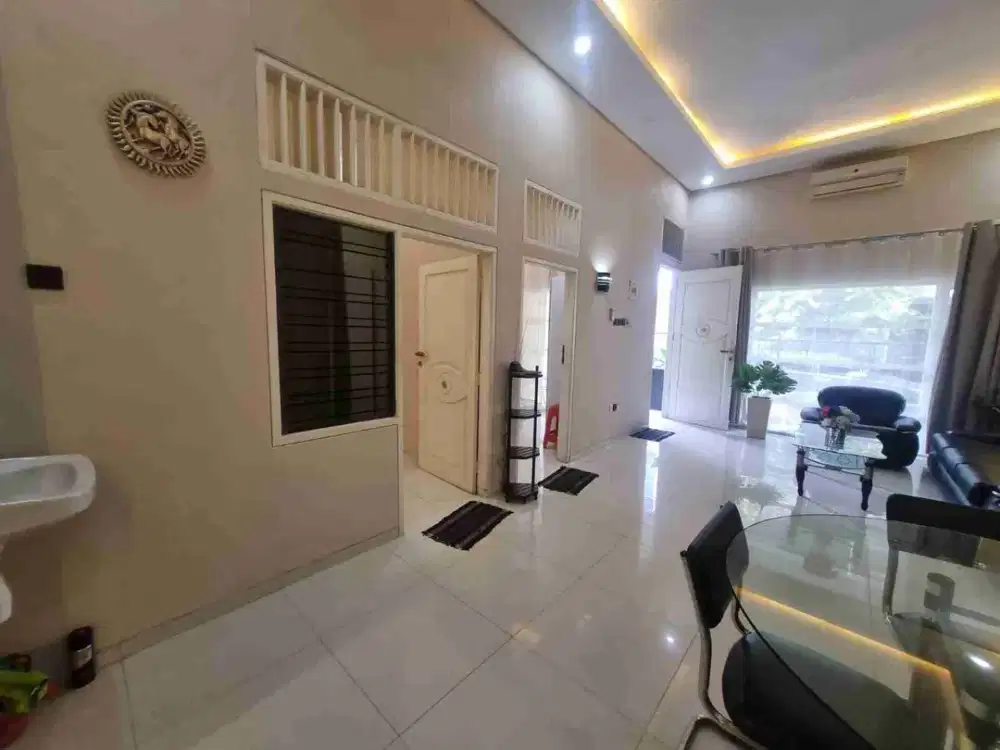 Rumah Puri Asri Pakuwon City