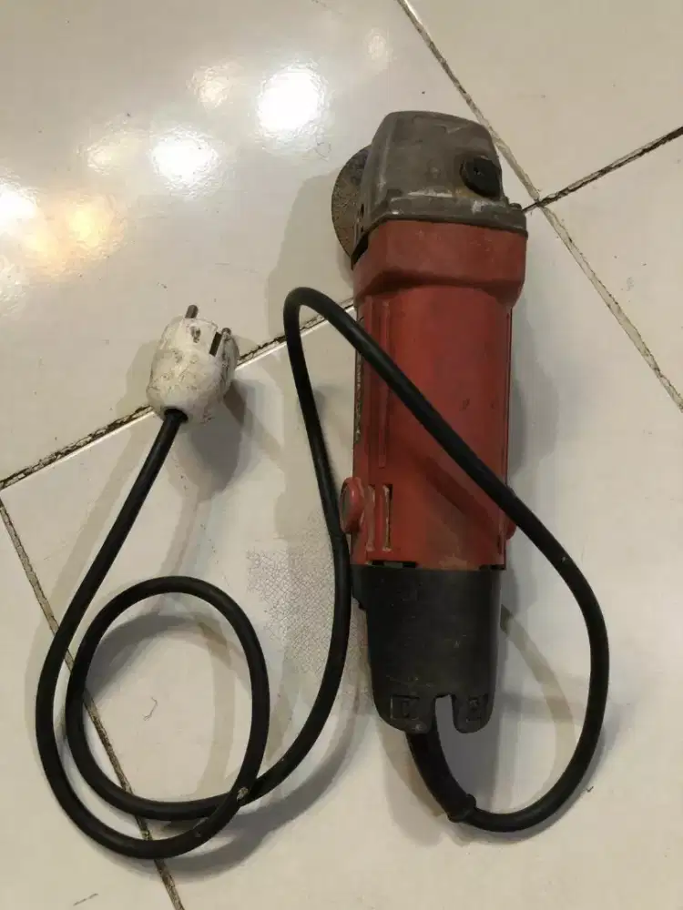 Gerinda tangan siap pakai
