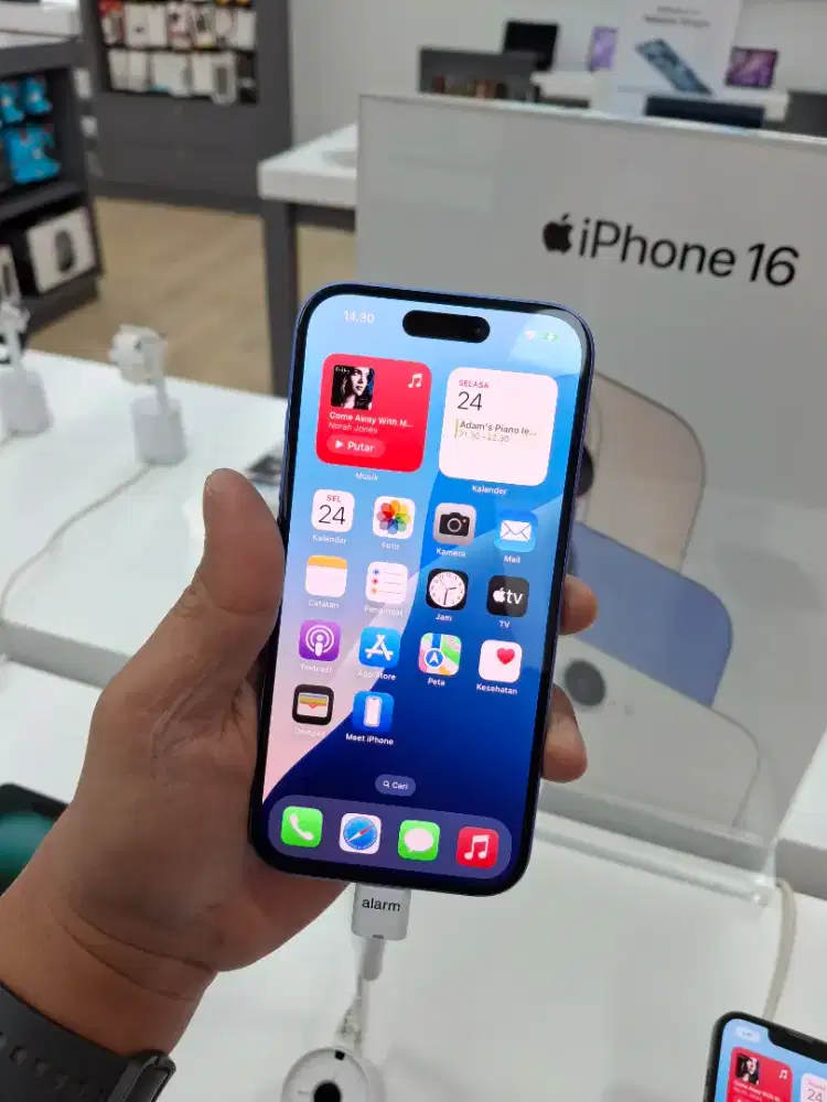 SEDIA KREDIT IPHONE 16 PROMO 0%