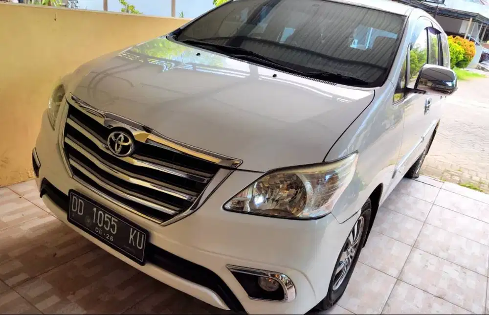 Toyota Innova 2.0 G 2015, KM rendah, tangan pertama