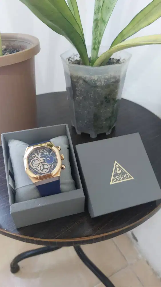 Jam Tangan Guess