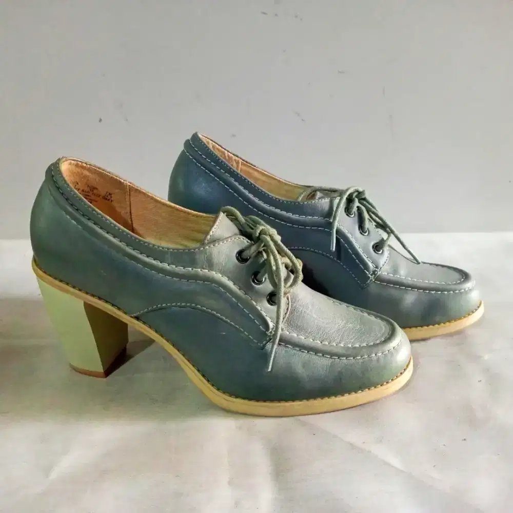 Hush Puppies Genuine Leather Heeled Oxford Grey sz. 38 • Sepatu Wanita