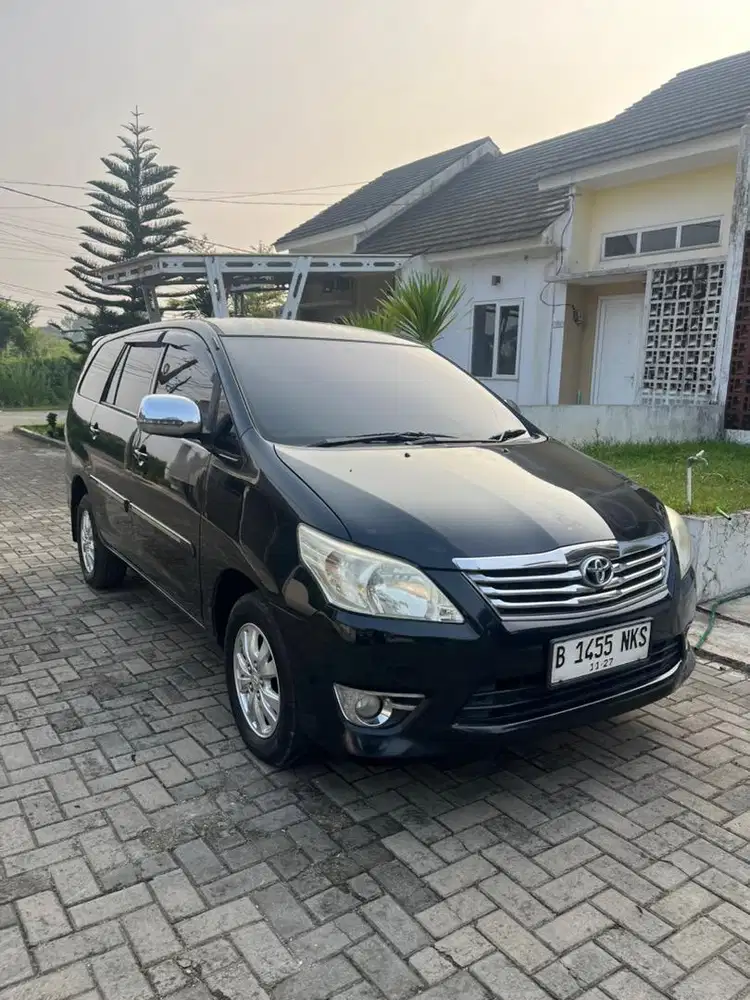 Innova Diesel G 2012