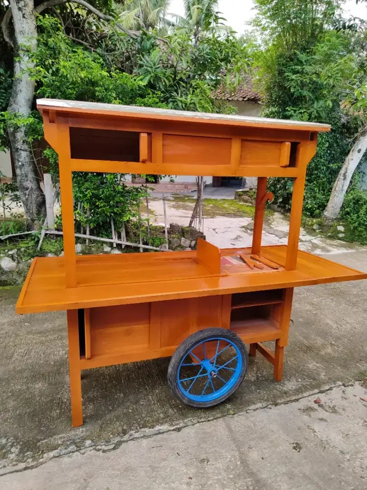 Jual Gerobak Angkringan,Bakso,Mie Ayam,sate,bubur ayam, dlL.