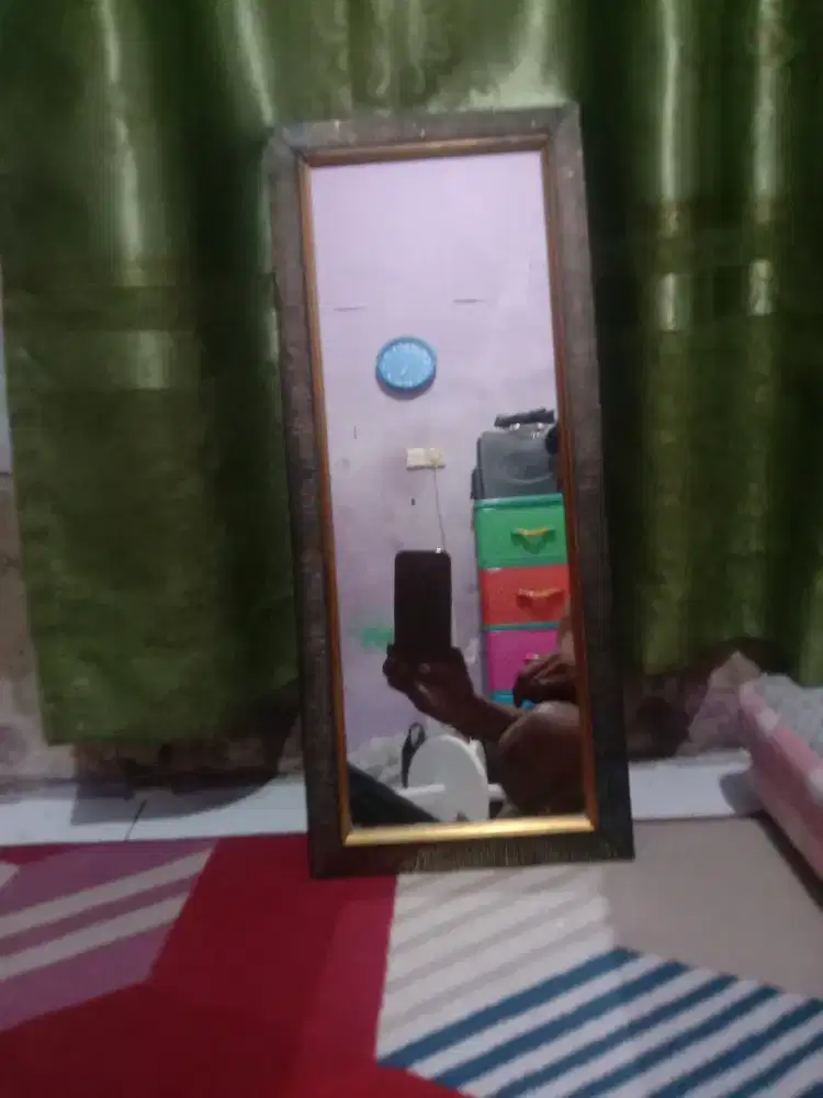 Di jual cermin kaca