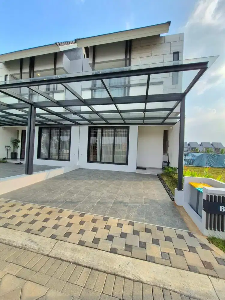 HOT SALE!!!RUMAH MEWAH SIAP HUNI BRANDNEW FULL FURNISHED STRATEGIS