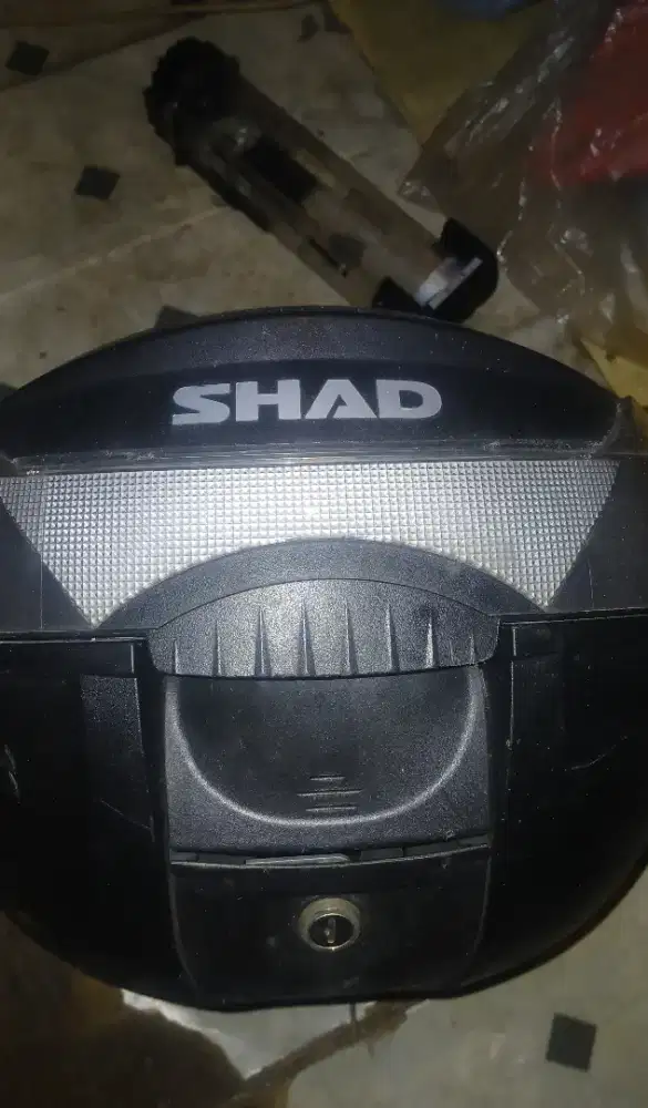 Box shad sh 33 masuk helm half face