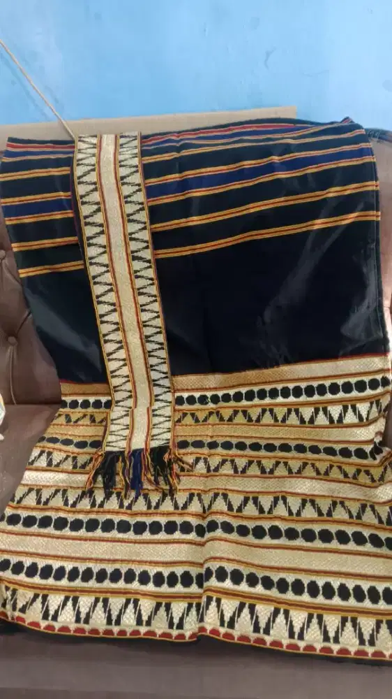 Kain Tenun daerah