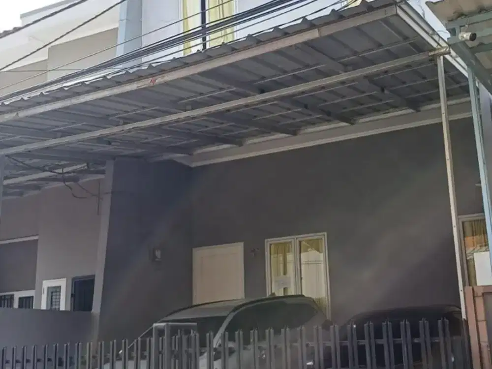 Rumah 2 Lantai Di Kelapa Gading Dijual Cepat