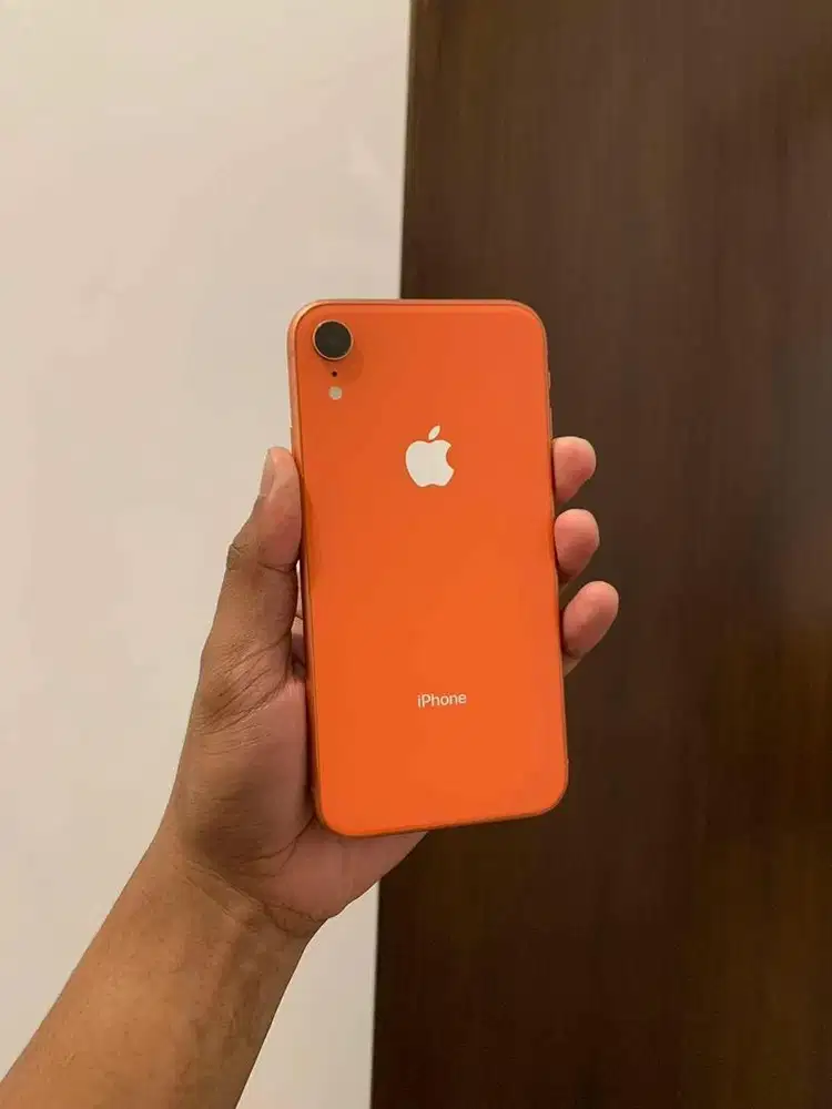 IPHONE XR 64GB CORAL