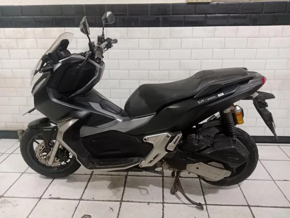 Honda ADV cbs tahun 2021 mulus