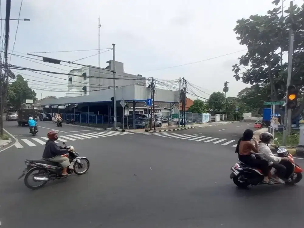 Kavling 1 Lantai Cempaka Putih Disewakan, Lokasi Bagus Posisi Di Hook