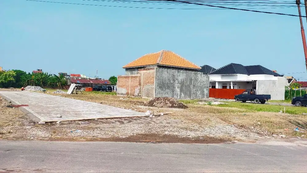LT 87 meter. Perumahan gentan Regency 3 (Belakang Mall Luwes Gentan)