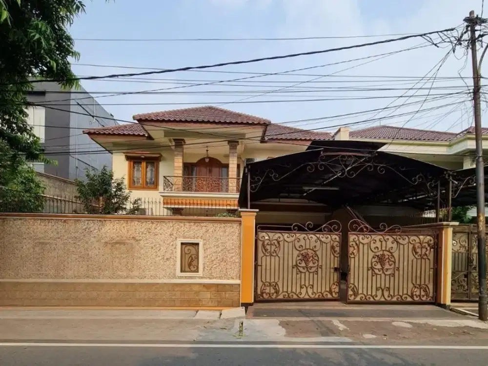 Rumah Mewah Bintaro Dijual dengan Harga Terbaik, Strategis Dekat TOL