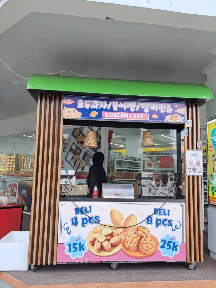 Gerobak booth bekas